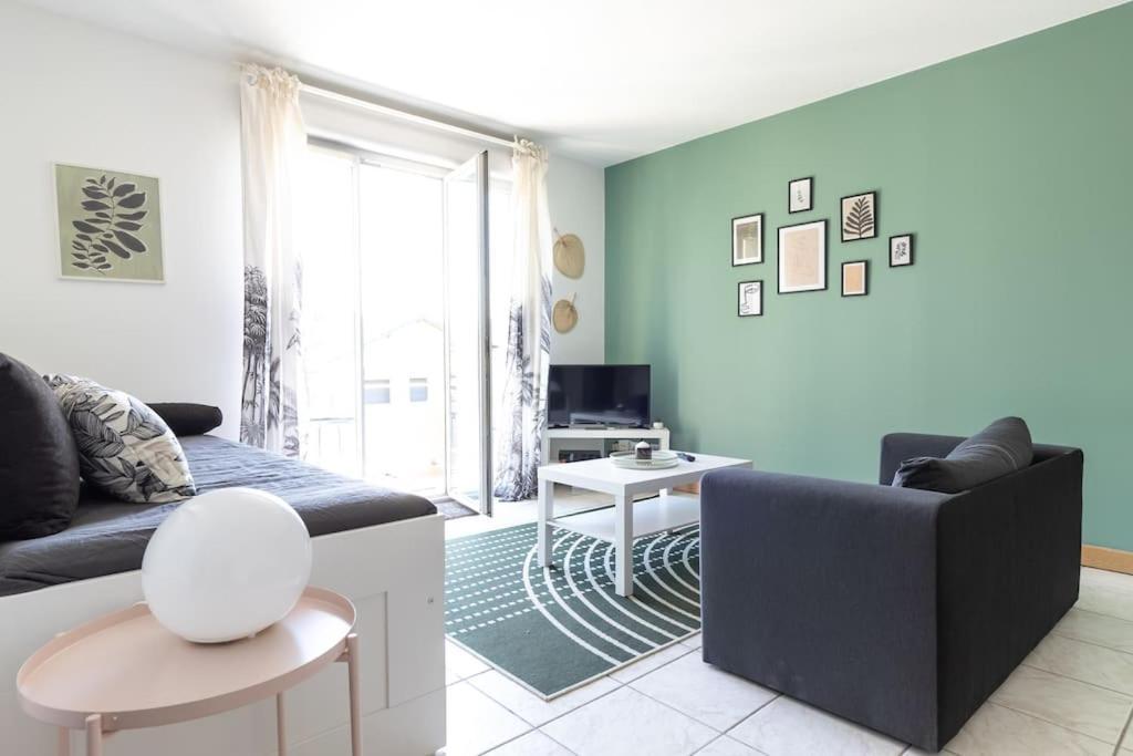 Beautiful Apartment With Terrace + Private Parking Toulouse Luaran gambar
