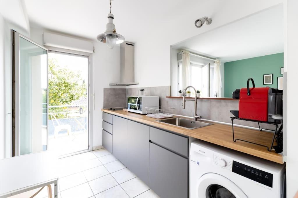 Beautiful Apartment With Terrace + Private Parking Toulouse Luaran gambar