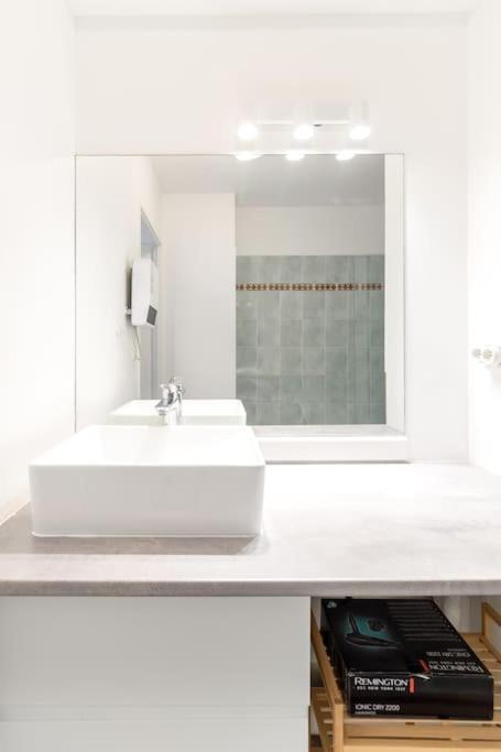 Beautiful Apartment With Terrace + Private Parking Toulouse Luaran gambar